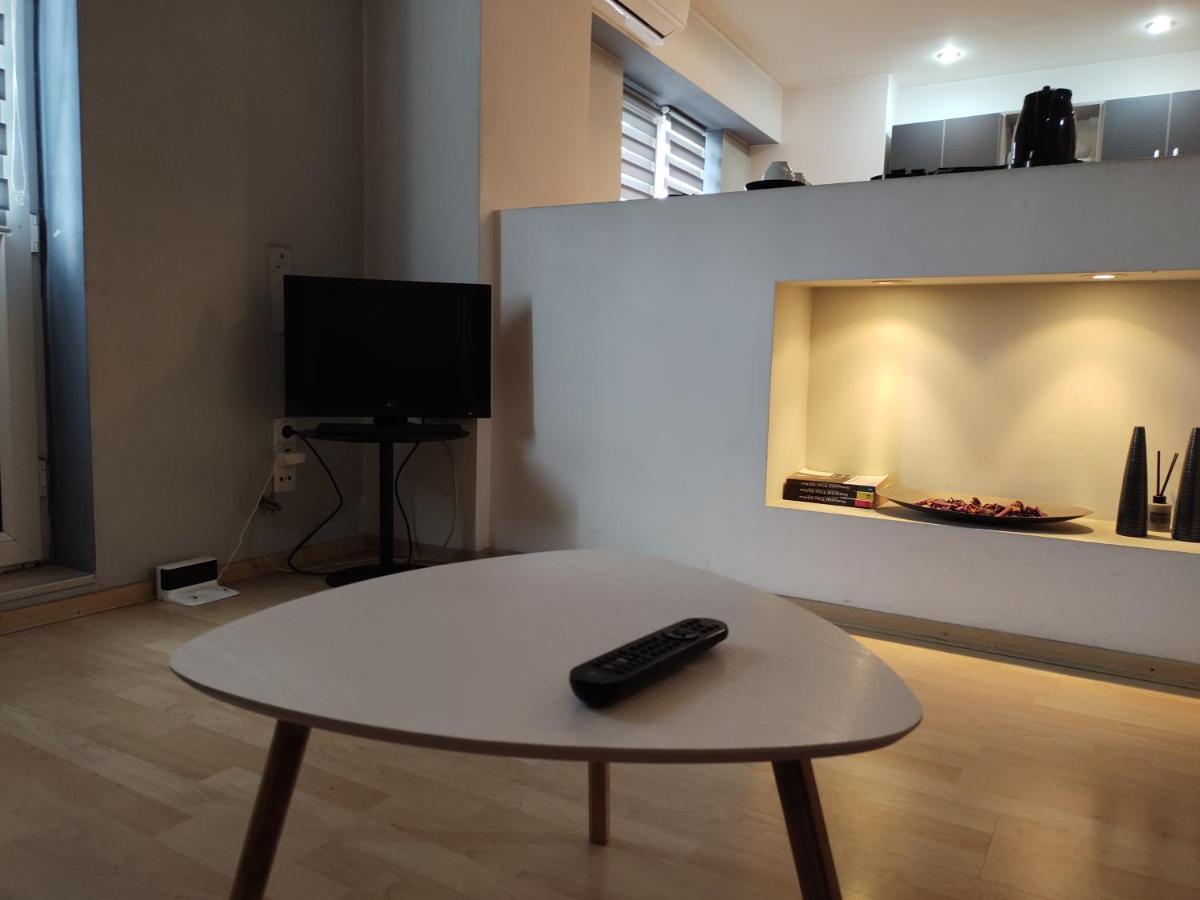 Ariana Apartment By Easyบูคาเรสต์ ภายนอก รูปภาพ